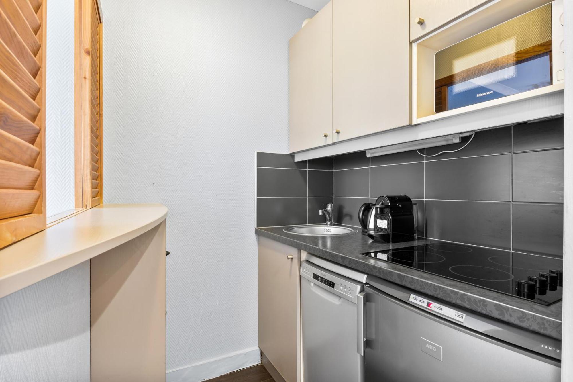 Grand Appartement Avec Balcon - Proche Parc Des Expo - Parking Privee Issy-les-Moulineaux Buitenkant foto